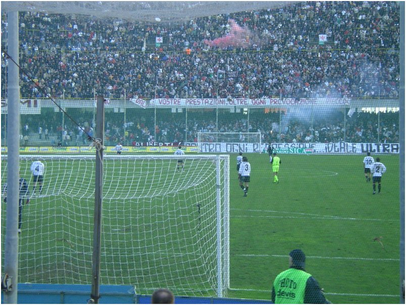 Salernitana - Arezzo  12.12.2004 023